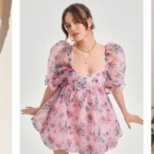 Beautiful light pink butterfly tea party dress